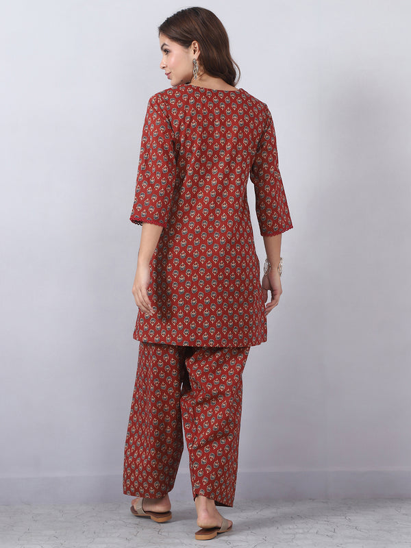 Maroon Kurta Set with Lace Detailing