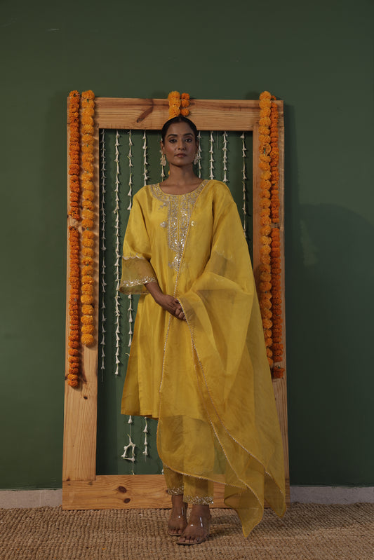 Vibrant Yellow Poly Silk Kurta Set with Organza Dupatta