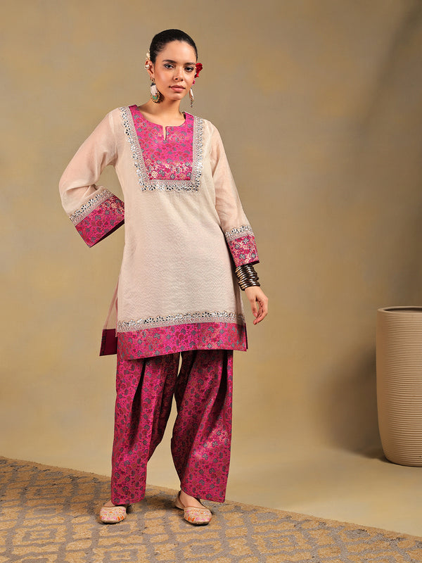 Off White & Rani Pink Embroidered Suit Set