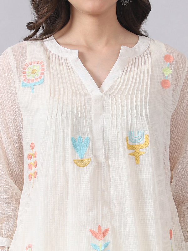 Pintuck Detail Short Kota Doria Kurta