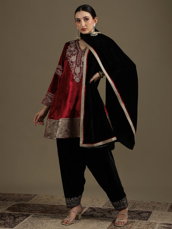 Choga Style Mehroon & Black Farshi Salwaar Set with Dupatta